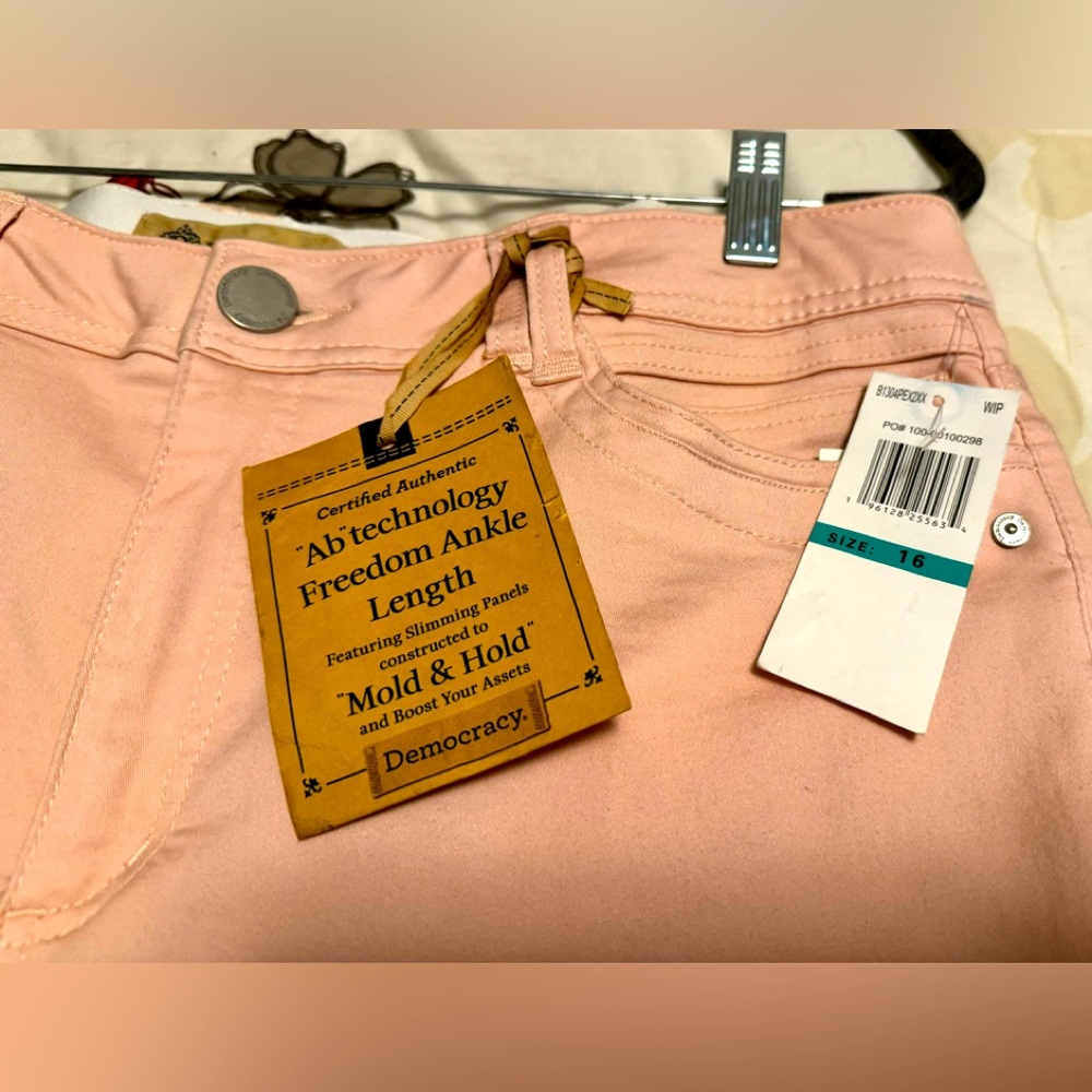 Democracy Abtechnology Freedom Ankle Length NWT